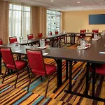 Fairfield Inn & Suites By Marriott Harrisburg International Airport