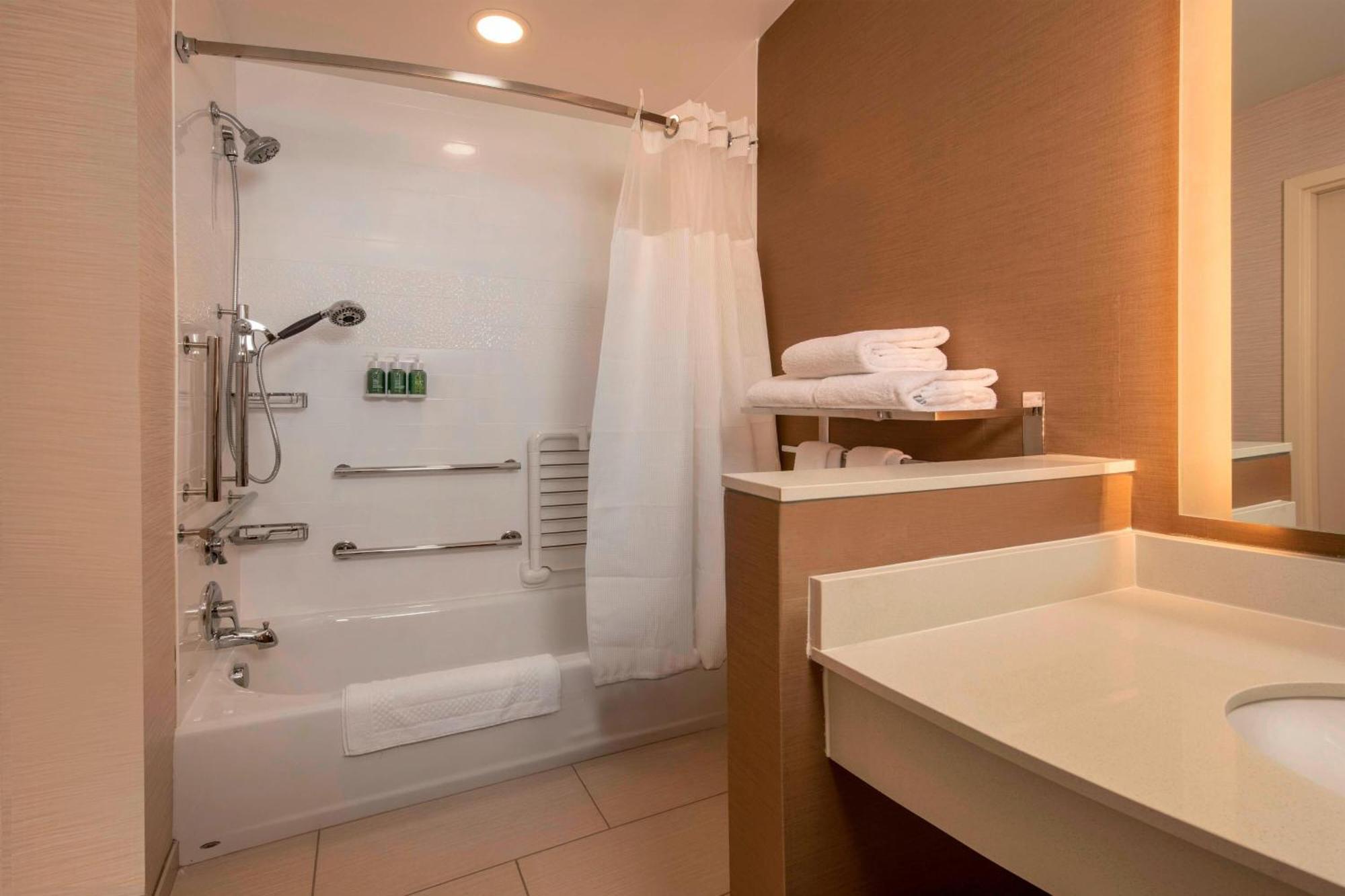 Fairfield & By Marriott Harrisburg International Airport Hotel Middletown (Dauphin County)